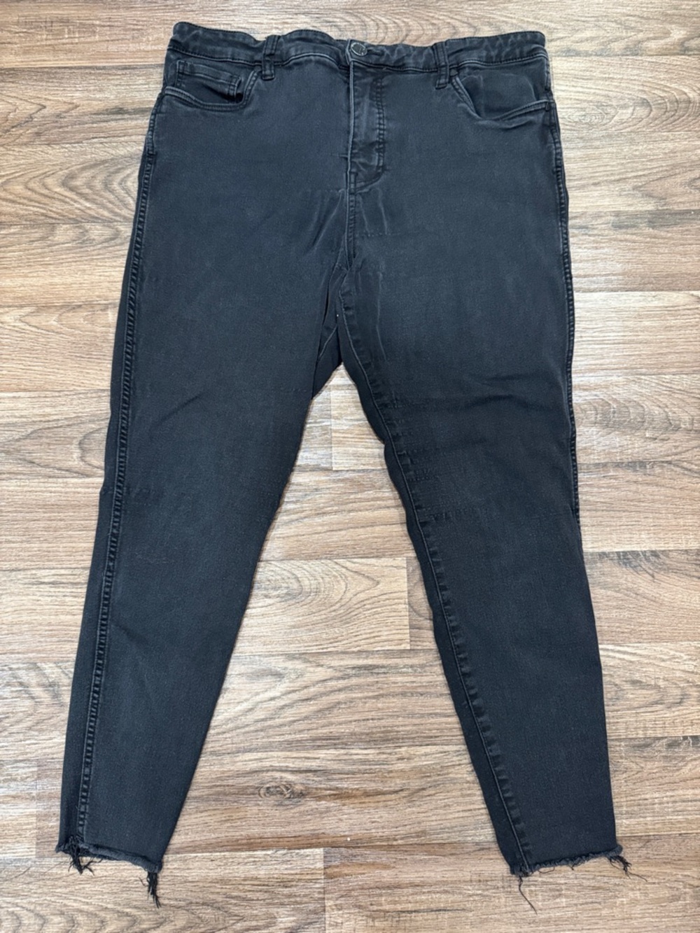 Classic Black Skinny Jeans by KUT for Women